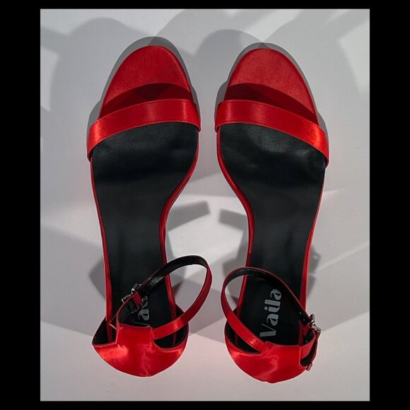 Vaila Shoes Womens Red Zoe Ankle Strap Block Heel Dress Sandals Size 11 NIB - Picture 6 of 7